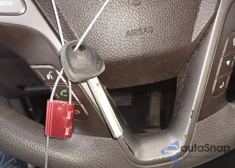 2018 Hyundai Santa Fe Sport 2.4L from USA, damaged, VIN 5XYZT3LB5JG562176